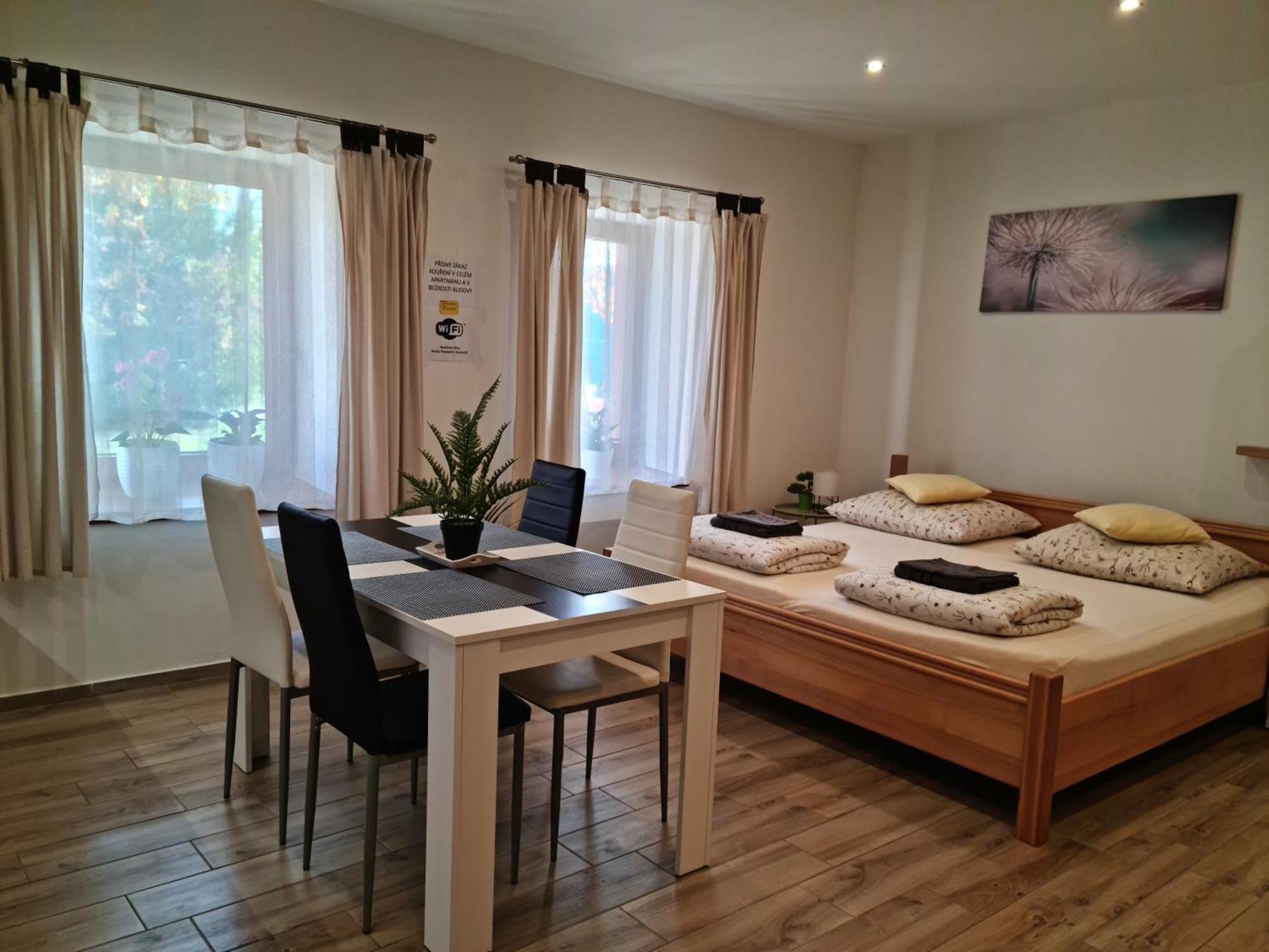 Apartmany Zirec Dvůr Králové nad Labem Exterior foto